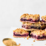 berry crumble bars